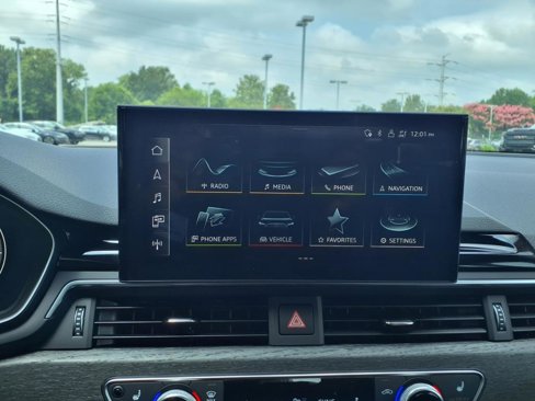 Used 2022 Audi A4 2.0T Premium Plus w/ Premium Plus Package image 30