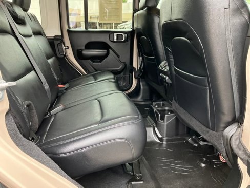 Used 2019 Jeep Wrangler Unlimited Sport S image 31