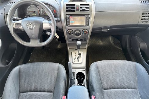Used 2013 Toyota Corolla LE image 13