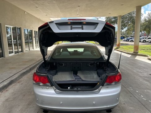 Used 2007 Volvo C70 T5 image 23
