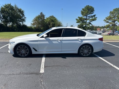 Used 2019 BMW 530i xDrive w/ M Sport Package image 2