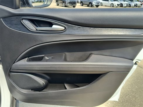 Used 2022 Alfa Romeo Stelvio Sprint image 35