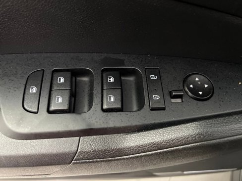 Used 2024 Kia Sportage LX image 12