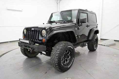 Used 2012 Jeep Wrangler Sahara w/ Dual Top Group image 3