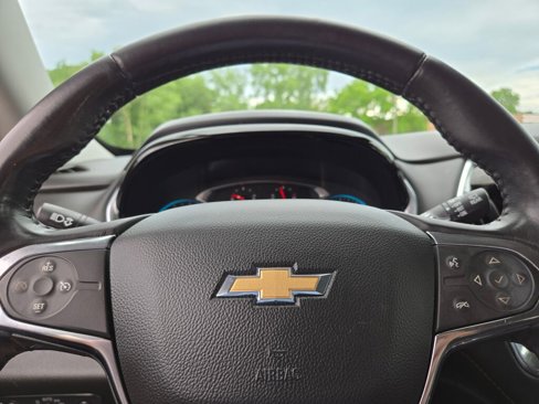 Used 2018 Chevrolet Traverse LT image 40