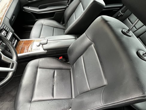 Used 2015 Mercedes-Benz E 250 BlueTEC Sedan image 16