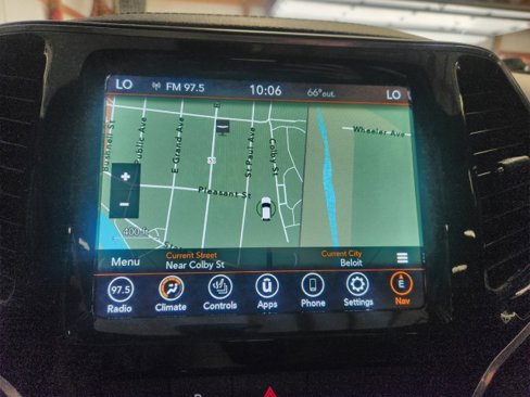 Used 2019 Jeep Cherokee High Altitude image 20