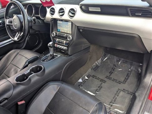 Used 2016 Ford Mustang Premium image 21