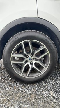 Used 2018 Ford Explorer Sport w/ Equipment Group 401A image 9