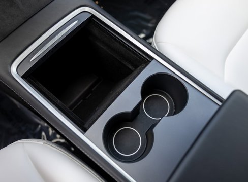 Used 2024 Tesla Model Y Performance image 10