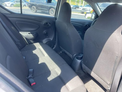 Used 2017 Nissan Versa S Plus image 8