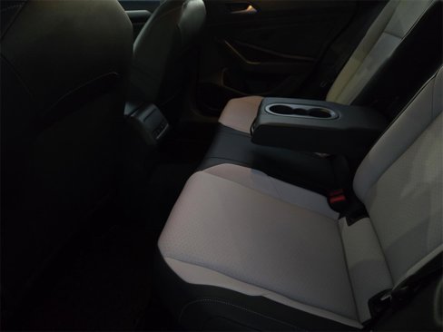 Used 2020 Volkswagen Jetta R-Line image 10