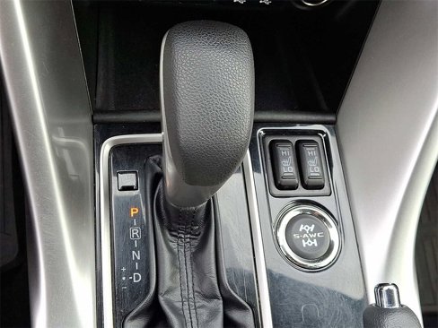 Used 2022 Mitsubishi Eclipse Cross LE image 14