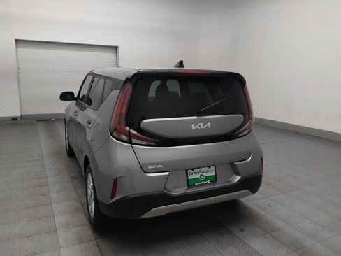 Used 2023 Kia Soul LX w/ Option Group 015 image 5