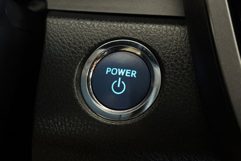 Used 2022 Toyota Camry LE image 21