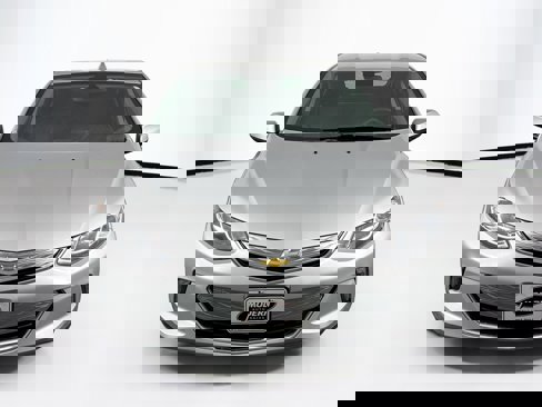 Used 2018 Chevrolet Volt LT image 4