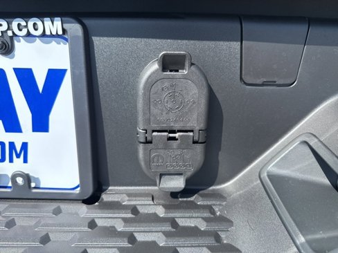 New 2025 RAM 1500 2WD Crew Cab image 15
