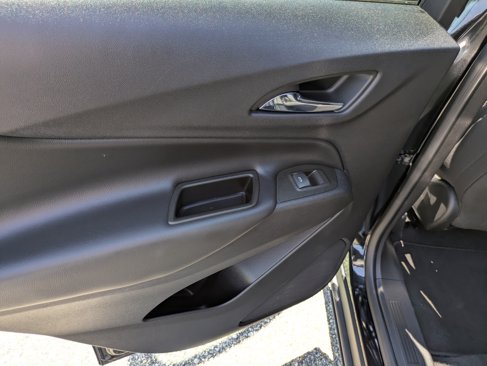 Used 2023 Chevrolet Equinox LT image 14