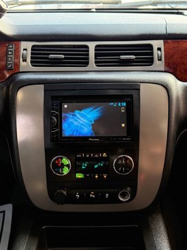 Used 2014 GMC Yukon XL SLT image 16