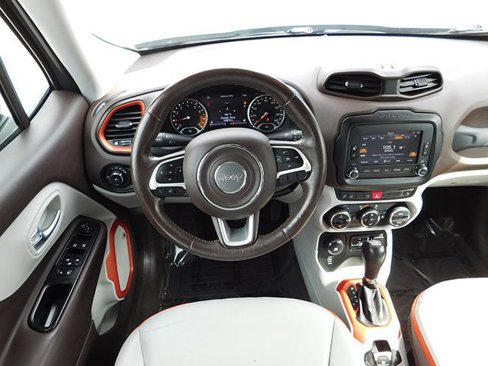Used 2017 Jeep Renegade Limited image 14