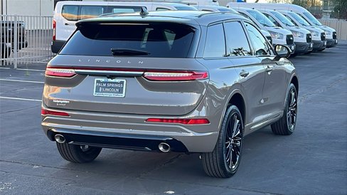 New 2025 Lincoln Corsair Reserve w/ Jet Appearance Package image 8