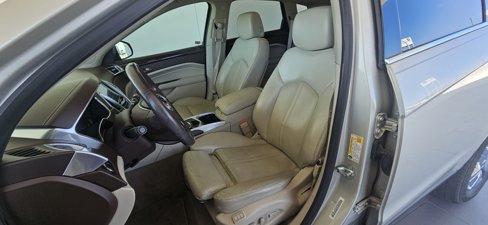 Used 2016 Cadillac SRX Luxury w/ Driver Awareness Package image 13
