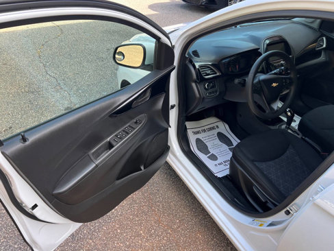 Used 2020 Chevrolet Spark LT image 9