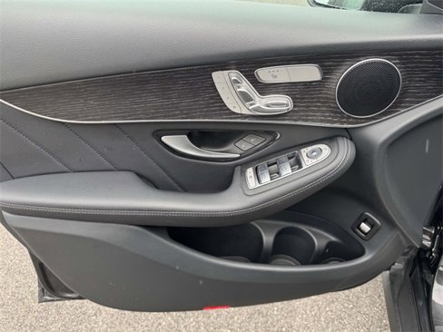 Certified 2022 Mercedes-Benz GLC 300 4MATIC image 17