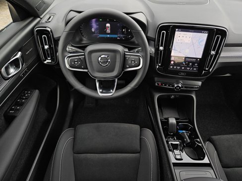 New 2026 Volvo XC40 B5 Ultra w/ Protection Package Premier image 28