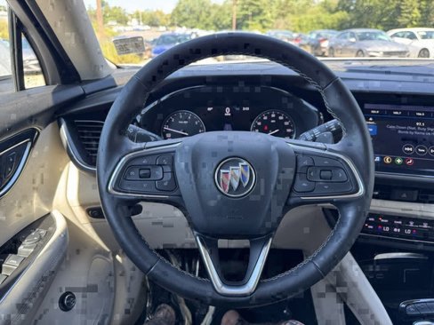 Used 2021 Buick Envision Essence image 17
