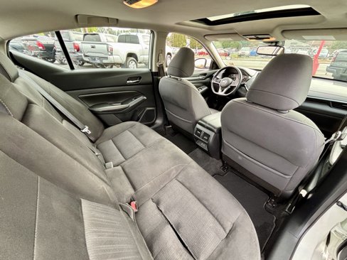 Used 2019 Nissan Altima 2.5 SV image 13