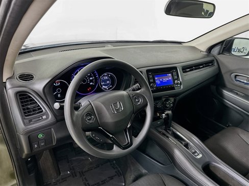 Used 2016 Honda HR-V LX image 9
