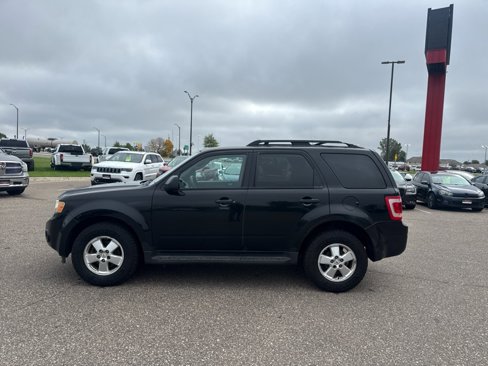 Used 2010 Ford Escape XLT image 4