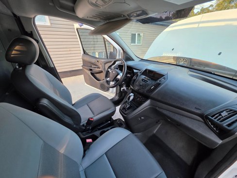 Used 2016 Ford Transit Connect XL image 19