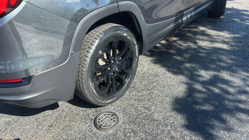Used 2019 GMC Terrain SLE w/ Black Edition image 8