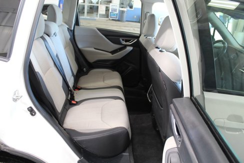 Used 2019 Subaru Forester Premium w/ All-Weather Package image 21