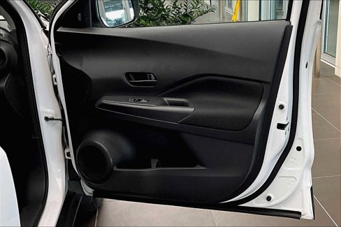 Used 2021 Nissan Kicks S image 20
