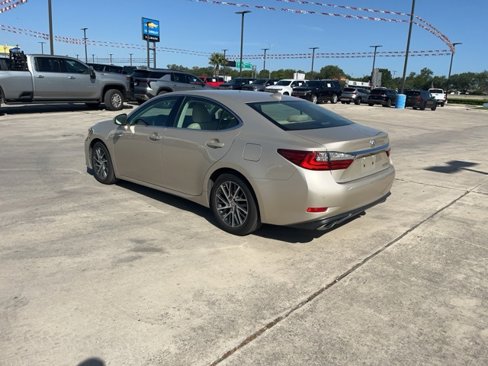 Used 2017 Lexus ES 350 image 5
