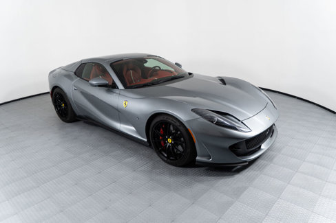 Used 2021 Ferrari 812 GTS image 37