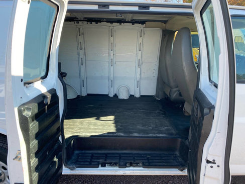 Used 2014 Chevrolet Express 1500 image 18