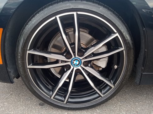 Used 2022 BMW 330e w/ M Sport Package image 19
