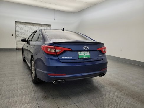 Used 2016 Hyundai Sonata Sport w/ Option Group 1V image 6