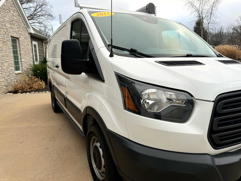 Used 2017 Ford Transit 250 130 Low Roof image 30