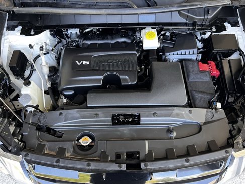 Used 2022 Nissan Pathfinder SV w/ SV Premium Package image 14