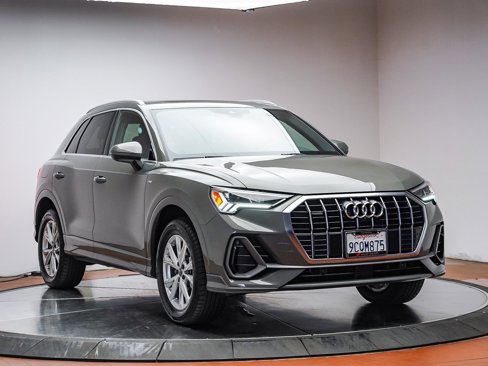 Used 2022 Audi Q3 2.0T Premium Plus image 3
