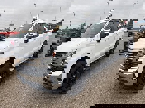 Used 2019 Chevrolet Silverado 1500 LT w/ Convenience Package image 7