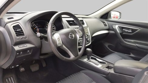 Used 2017 Nissan Altima 2.5 SV w/ Convenience Package image 20