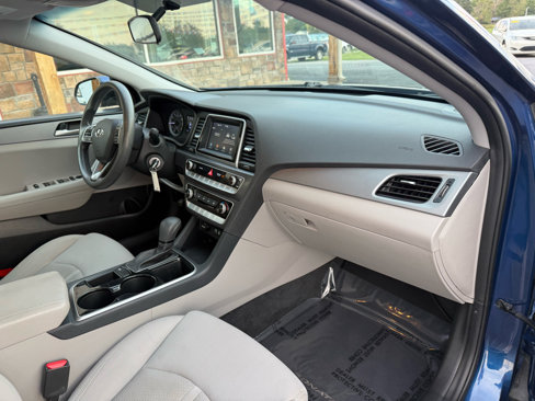 Used 2018 Hyundai Sonata SE image 20