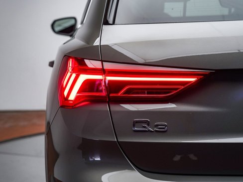 Used 2022 Audi Q3 2.0T Premium Plus image 10