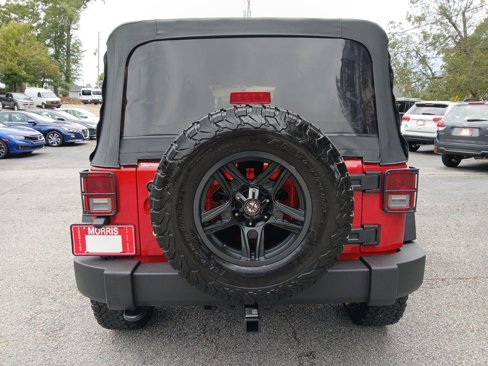 Used 2012 Jeep Wrangler Unlimited Sport image 7